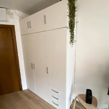 Stylish Apartment, Very Good Location! Apartmán *