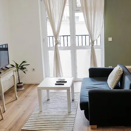 Stylish Apartment, Very Good Located! Szófia